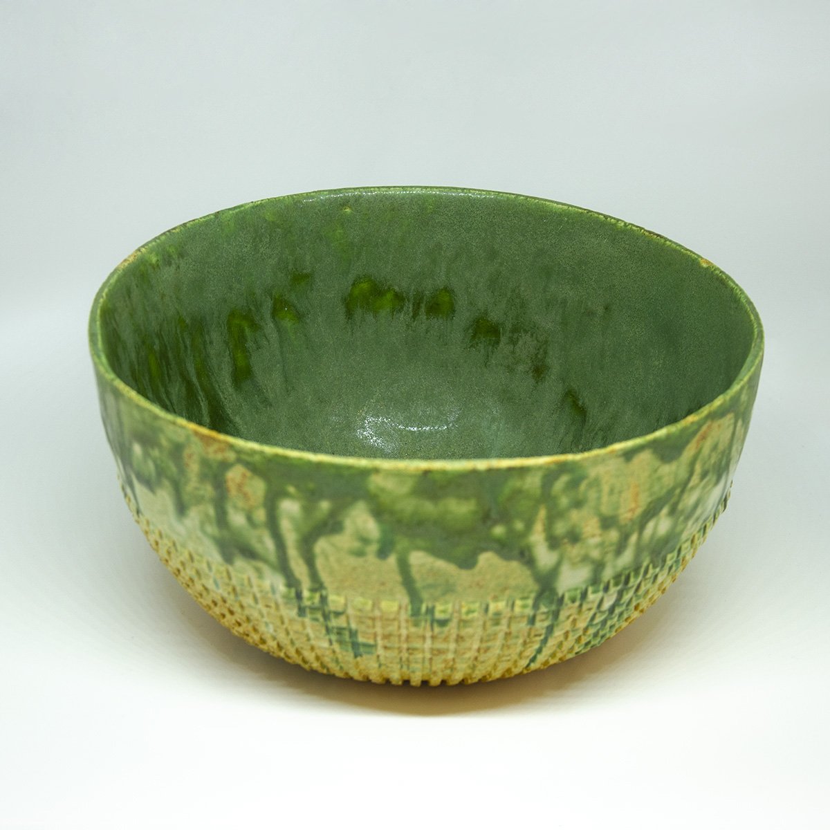 Dast large bowl green and transparent | Dast grote kom en transparant - een stip
