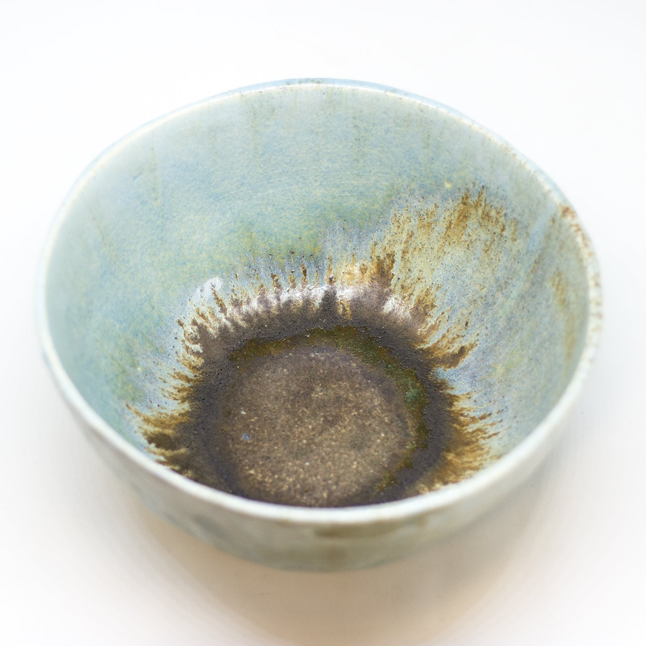 kom bowl blue lichtblauw ceramic keramiek saladeschaal