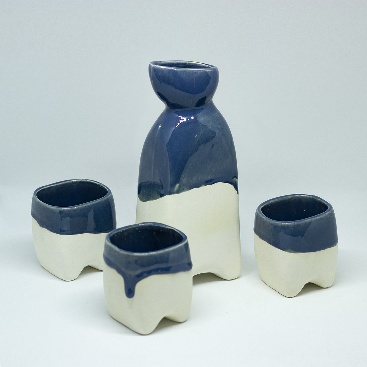 drinking set drinksets drinkkan handgemaakt een stip dast blauw kruik kopjes