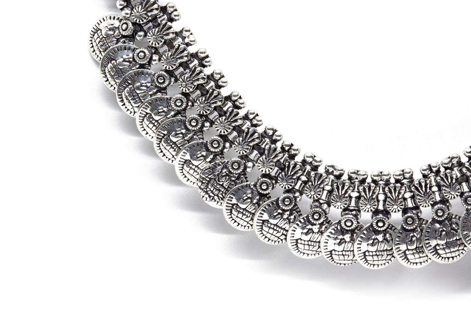 handmade silver coated necklace and earring set from India - een stip