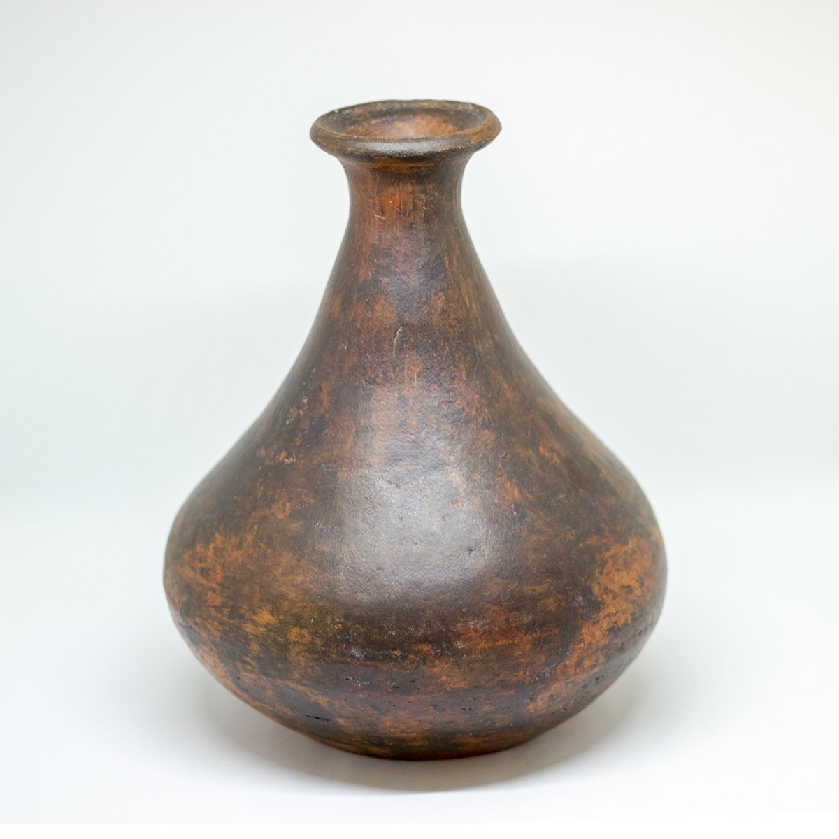 yesterday handmade ceramic jug - een stip